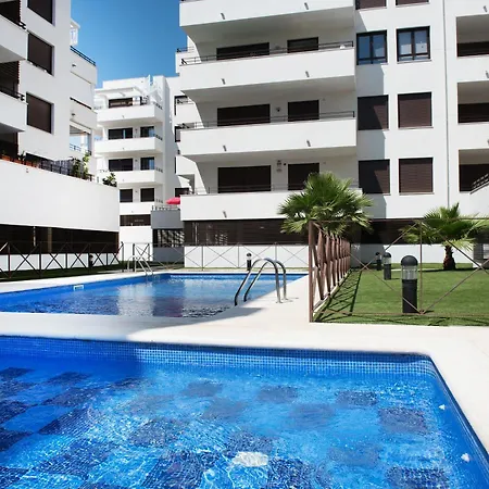 Apartment New With Big Terrace 10 Min Walk To Supermarkets