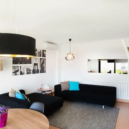 Apartment New With Big Terrace 10 Min Walk To Supermarkets *