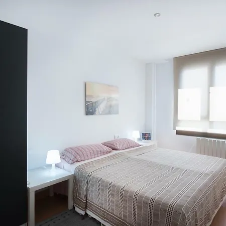 New With Big Terrace 10 Min Walk To Supermarkets Calafell
