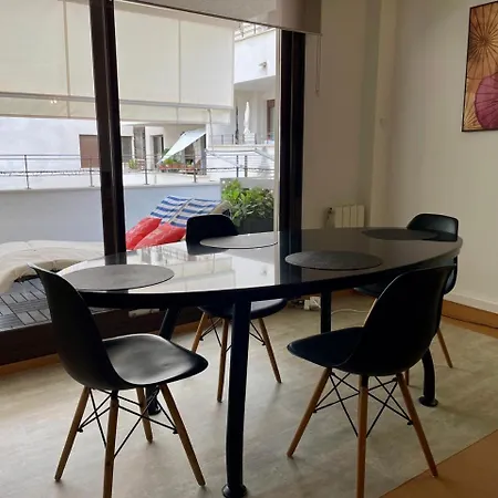 Daire New With Big Terrace 10 Min Walk To Supermarkets *